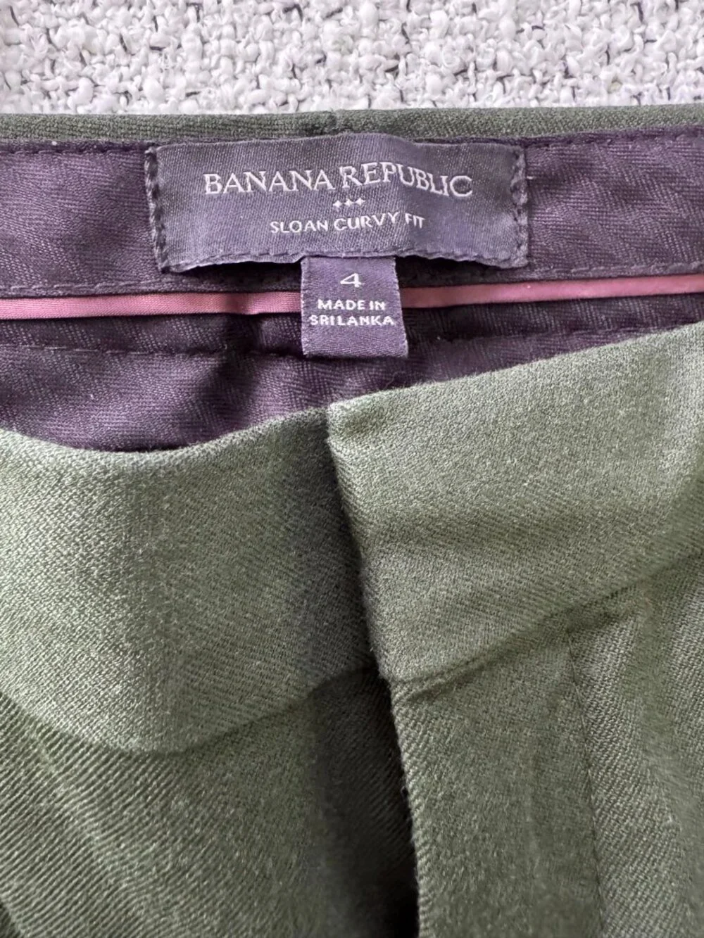 Banana Republic Sloan Curvy Fit Ankle Pant - Size 4 (Used)